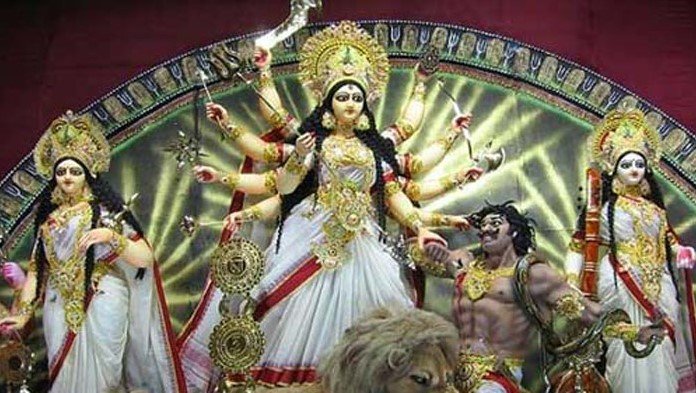 নিরাপত্তার চাঁদরে হিন্দু সম্প্রদায়ের দুর্গাপূজা শনিবার থেকে শুরু নিরাপত্তার চাঁদরে হিন্দু সম্প্রদায়ের দুর্গাপূজা শনিবার থেকে শুরু